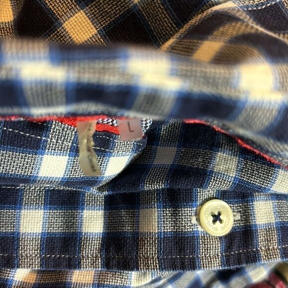 BUGATCHI button down shirt large shaped fit - Picture 5 of 5